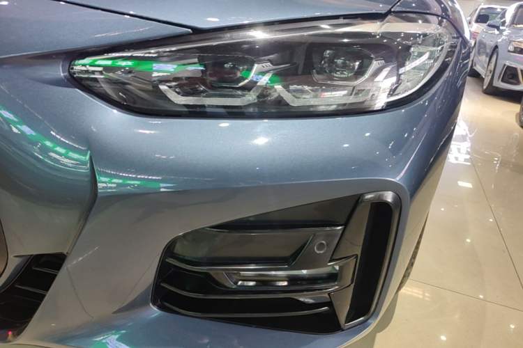 Used BMW 4 Series 2022 425i Fashion Model M Sport Night Edition Package Left Front Headlight