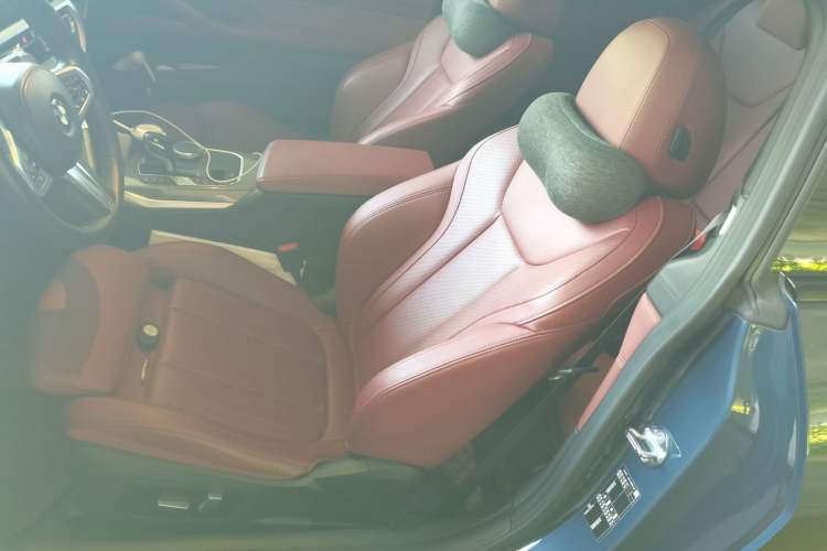 Used BMW 4 Series 2022 Second Facelift 430i M Sport Night Edition Package Left Front Seat