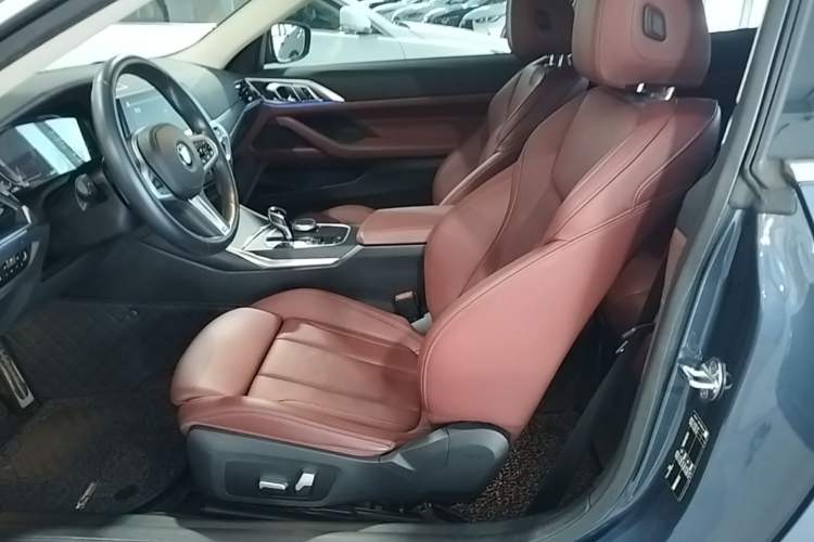 Used BMW 4 Series 2022 425i M Sport Package Left Front Seat