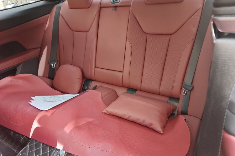 Used BMW 4 Series 2022 425i M Sport Night Edition Package Left Rear Seat