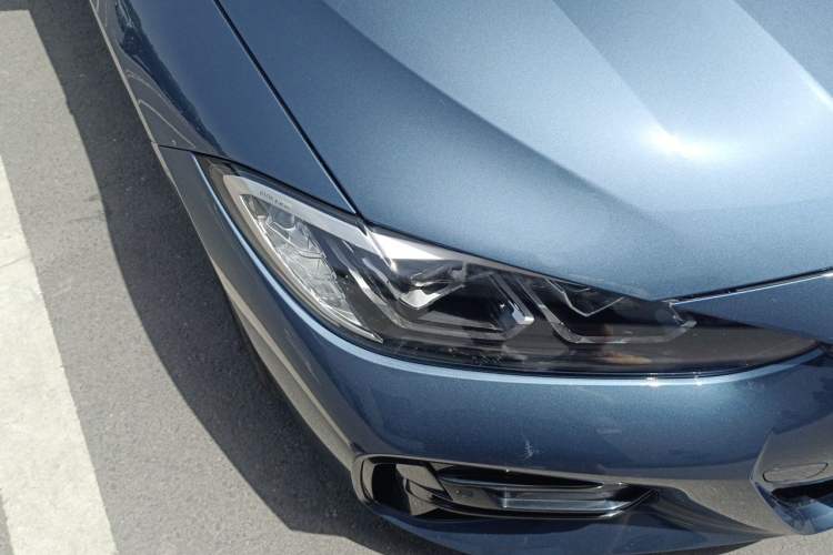 Used BMW 4 Series 2022 425i M Sport Package Right Front Headlight