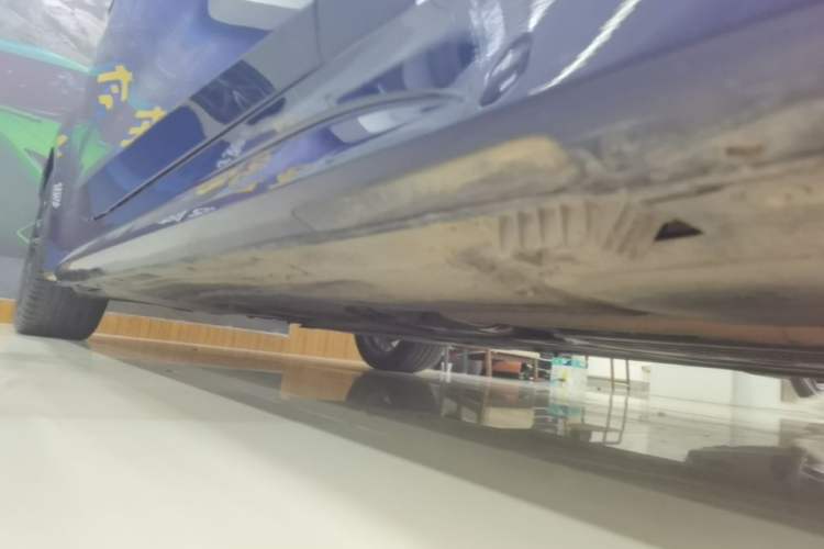 Used BMW 4 Series 2022 425i M Sport Night Edition Package Right Side Sill
