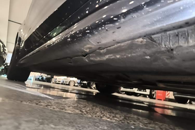 Used BMW 4 Series 2022 425i M Sport Package Right Side Sill