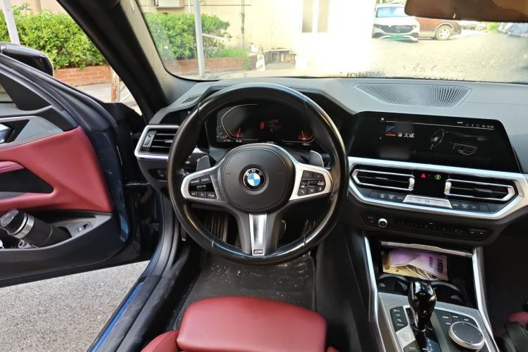 Used BMW 4 Series 2022 Revised 425i M Sport Night Edition Package Steering Wheel