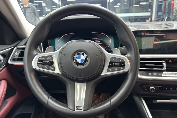 Used BMW 4 Series 2022 425i M Sport Package Steering Wheel