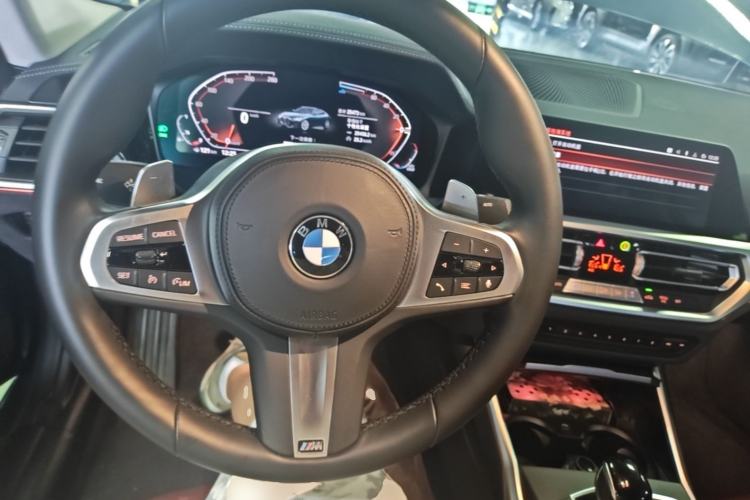 Used BMW 4 Series 2022 425i M Sport Package Steering Wheel