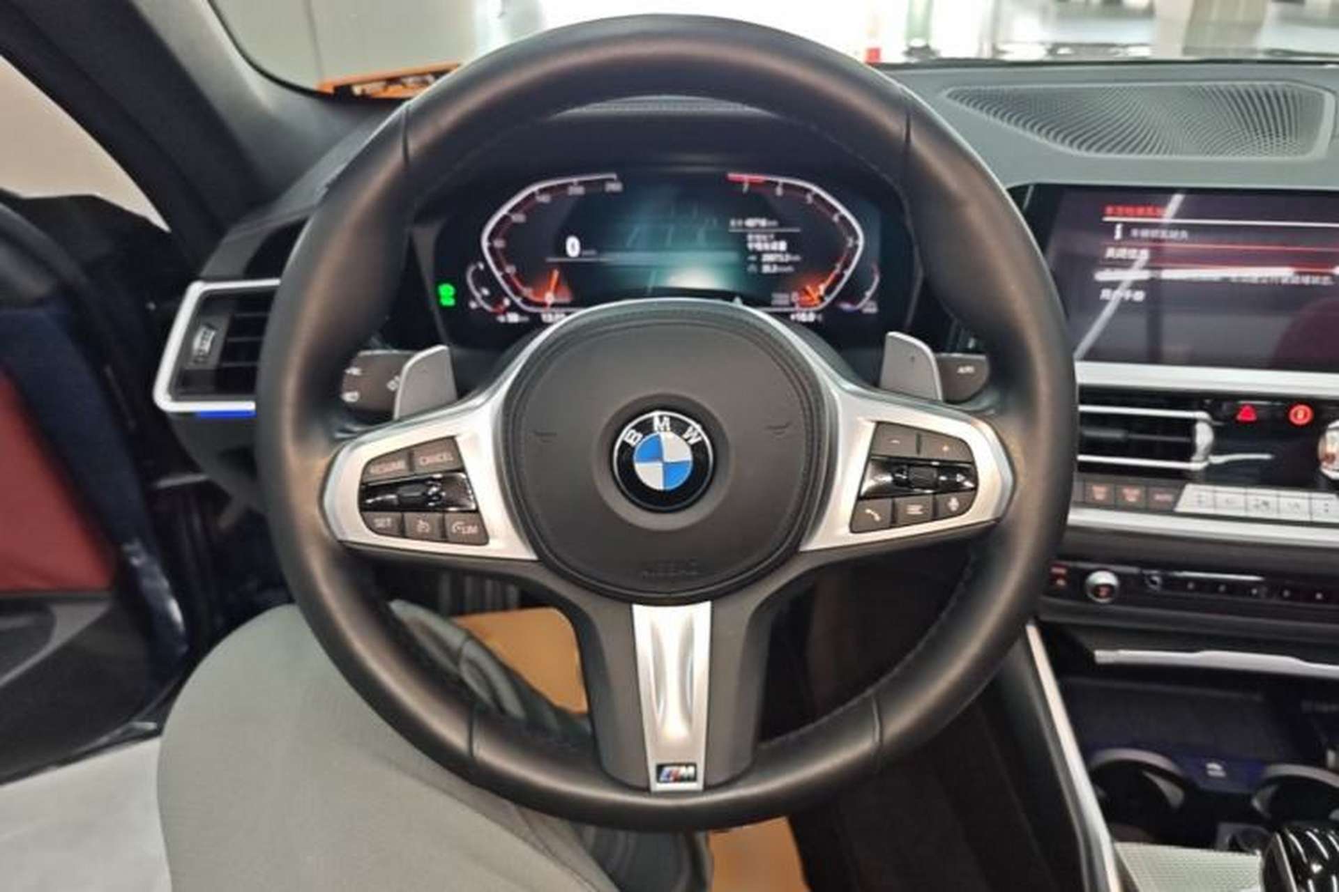Used BMW 4 Series 2022 Revised 425i Convertible M Sport Night Edition Package Steering Wheel