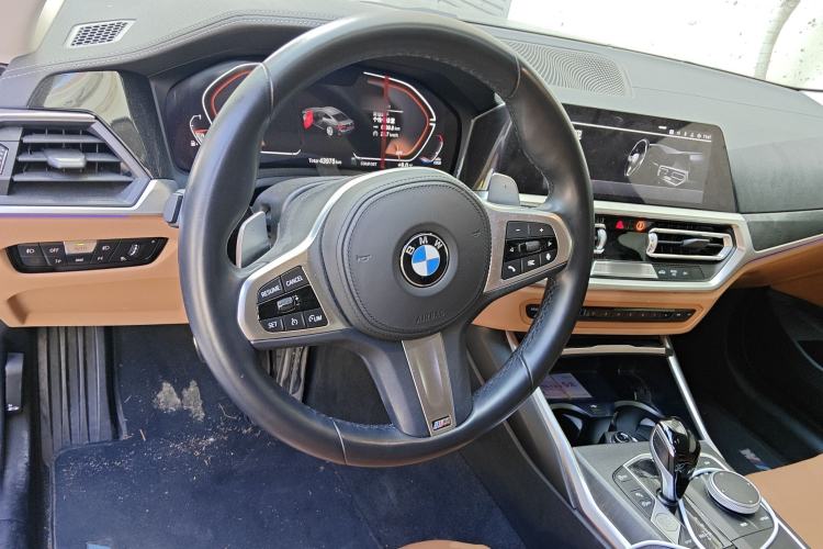 Used BMW 4 Series 2022 425i M Sport Package Steering Wheel