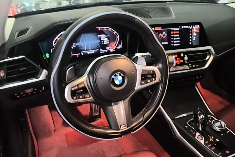 Used BMW 4 Series 2022 425i M Sport Package Steering Wheel