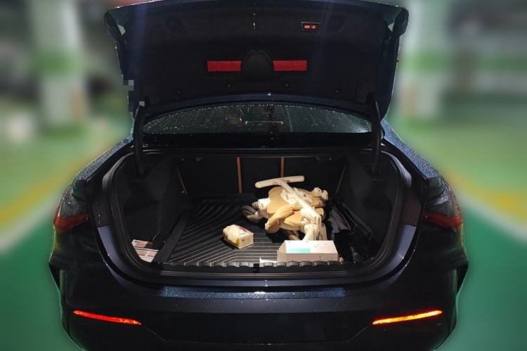 Used BMW 4 Series 2022 425i M Sport Night Edition Package Trunk