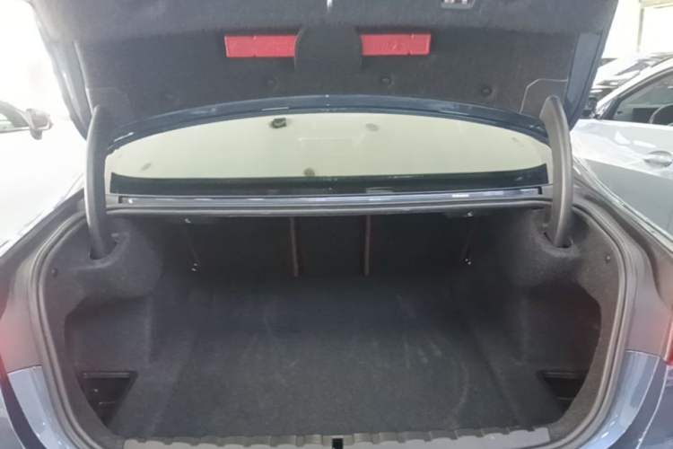 Used BMW 4 Series 2022 425i M Sport Night Edition Package Trunk