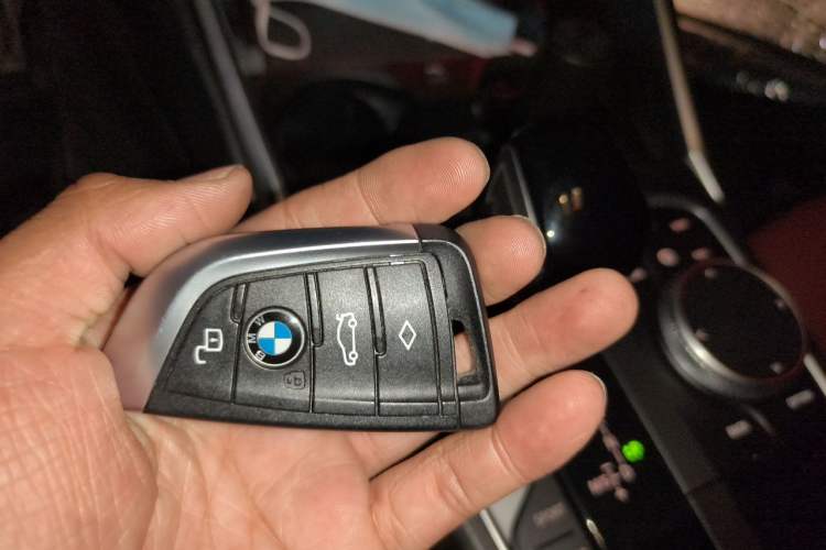 Used BMW 4 Series 2022 425i M Sport Package Vehicle Key