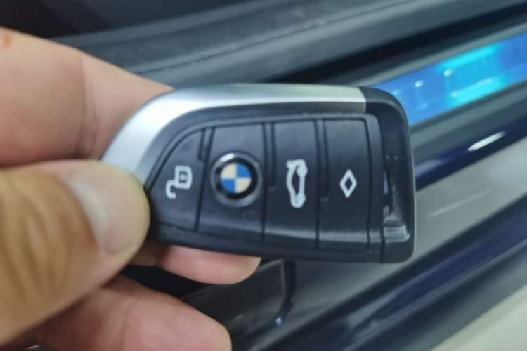 Used BMW 4 Series 2022 425i M Sport Night Edition Package Vehicle Key