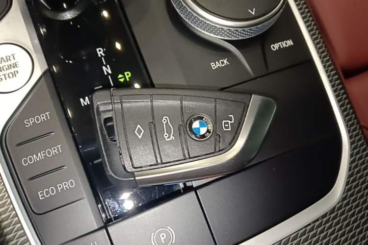Used BMW 4 Series 2022 Revised 425i M Sport Night Edition Package Vehicle Key