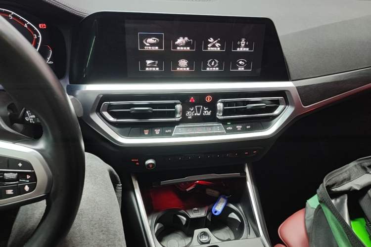 Used BMW 4 Series 2022 425i M Sport Package Audio And AC Panel