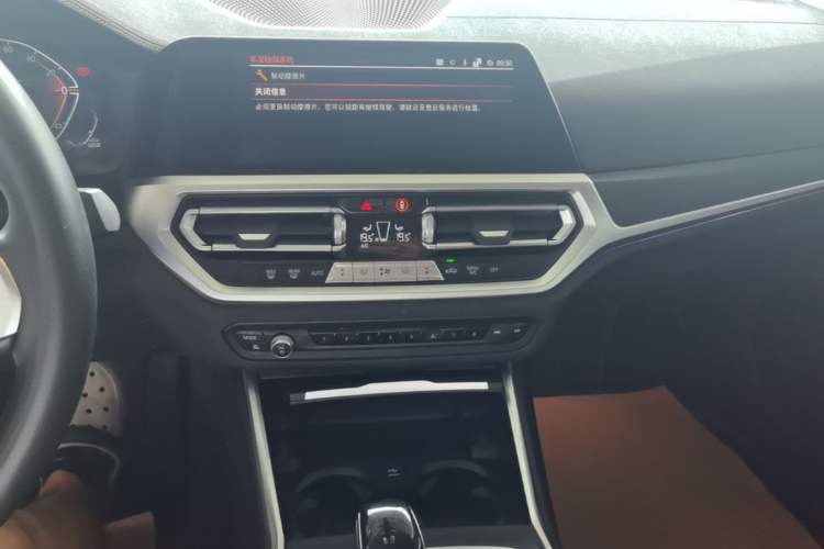 Used BMW 4 Series 2022 425i Gran Coupe M Sport Package Audio And AC Panel
