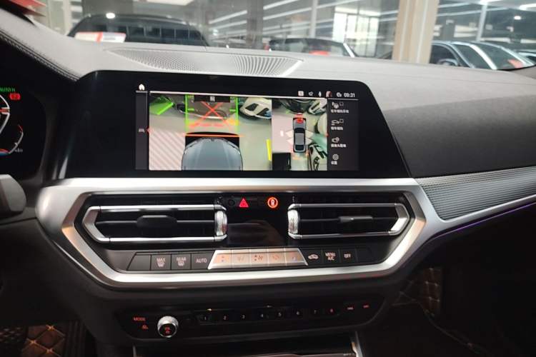 Used BMW 4 Series 2022 425i Gran Coupe M Sport Night Edition Audio And AC Panel