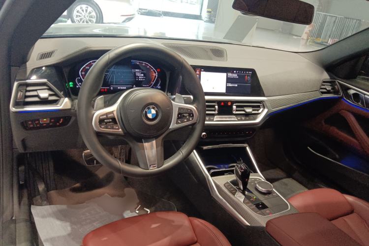 Used BMW 4 Series 2022 Revised 425i M Sport Night Edition Package Center Console