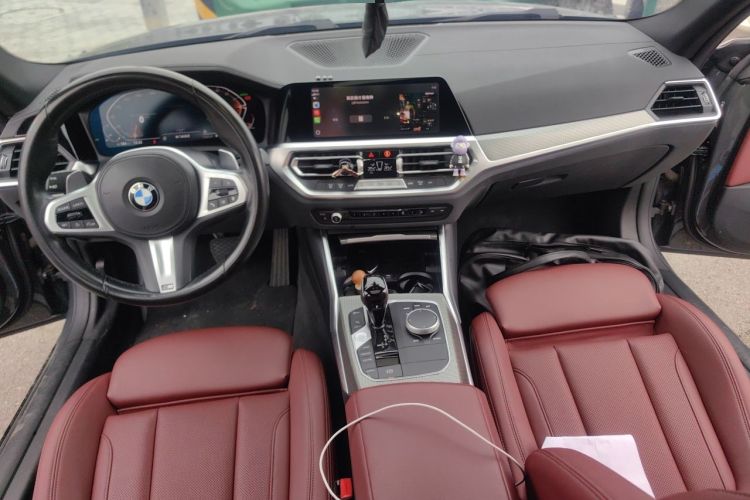 Used BMW 4 Series 2022 425i Gran Coupe M Sport Night Edition Center Console