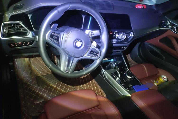 Used BMW 4 Series 2022 Revised 425i M Sport Night Edition Package Center Console