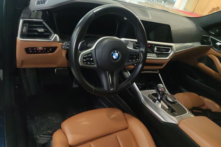 Used BMW 4 Series 2022 430i M Sport Night Edition Package Center Console