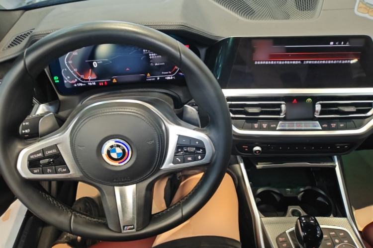 Used BMW 4 Series 2022 Revised 425i M Sport Night Edition Package Center Console