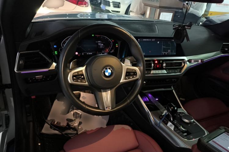 Used BMW 4 Series 2022 Revised Edition 430i M Sport Night Edition Package Center Console