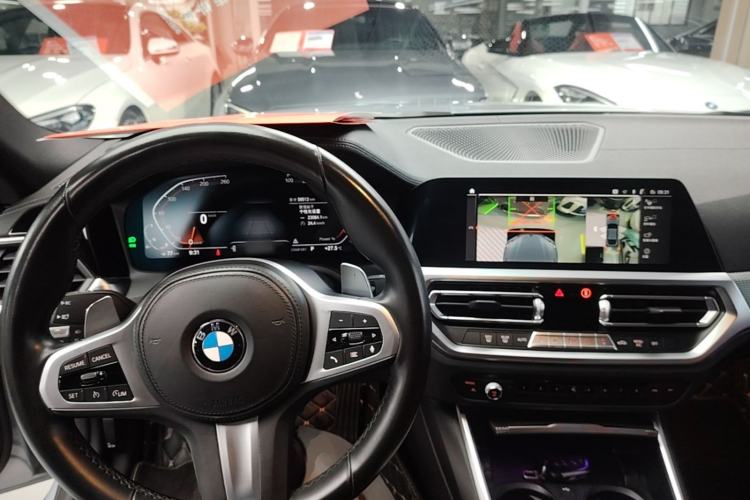 Used BMW 4 Series 2022 425i Gran Coupe M Sport Night Edition Center Console