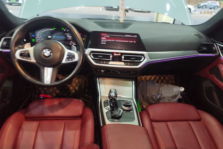 Used BMW 4 Series 2022 425i Gran Coupe M Sport Night Edition Center Console