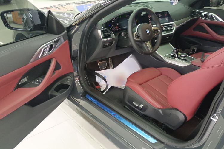 Used BMW 4 Series 2022 Revised 425i M Sport Night Edition Package Driver Seat