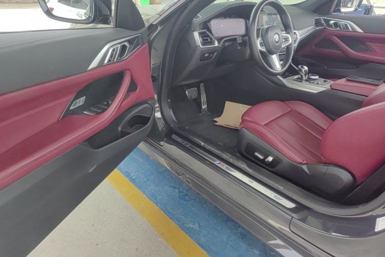 Used BMW 4 Series 2022 425i Convertible M Sport Night Edition Package Driver Seat