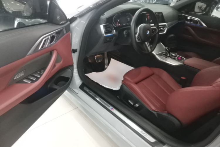 Used BMW 4 Series 2022 Second Facelift 430i Convertible M Sport Night Edition Package Driver Seat