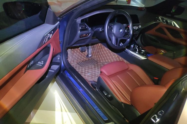 Used BMW 4 Series 2022 Revised 425i M Sport Night Edition Package Driver Seat