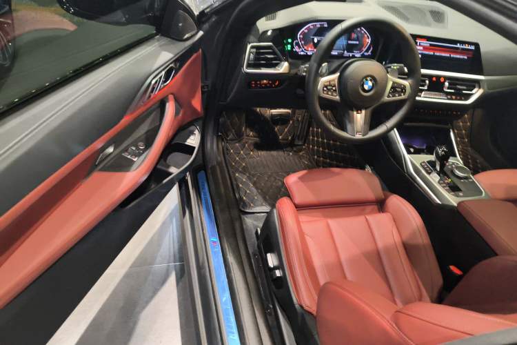 Used BMW 4 Series 2022 Second Facelift 430i M Sport Night Edition Package Driver Seat