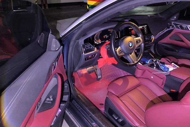 Used BMW 4 Series 2022 430i M Sport Night Edition Package Driver Seat