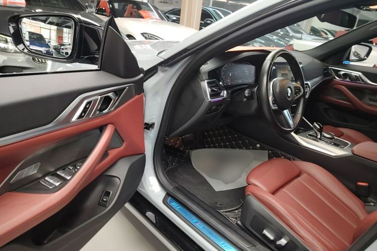 Used BMW 4 Series 2022 425i Gran Coupe M Sport Night Edition Driver Seat