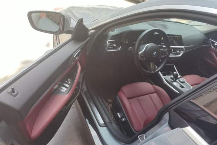 Used BMW 4 Series 2022 425i Gran Coupe M Sport Package Driver Seat
