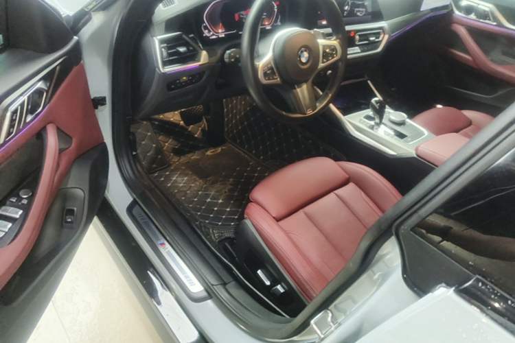 Used BMW 4 Series 2022 425i Gran Coupe M Sport Night Edition Driver Seat