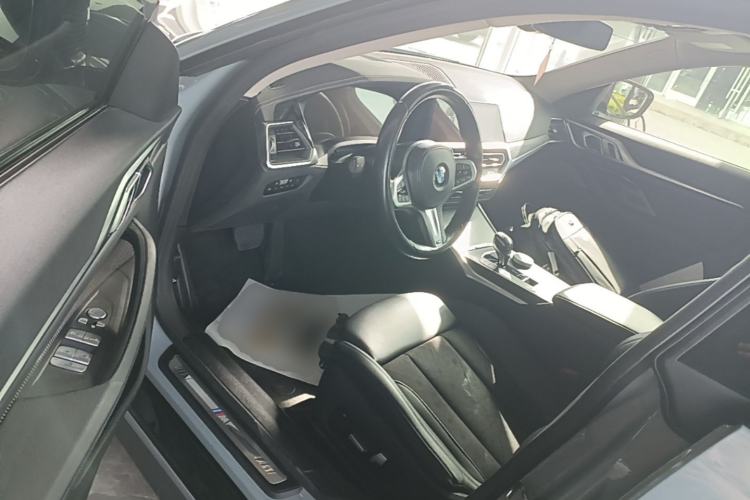 Used BMW 4 Series 2022 425i Gran Coupe M Sport Package Driver Seat