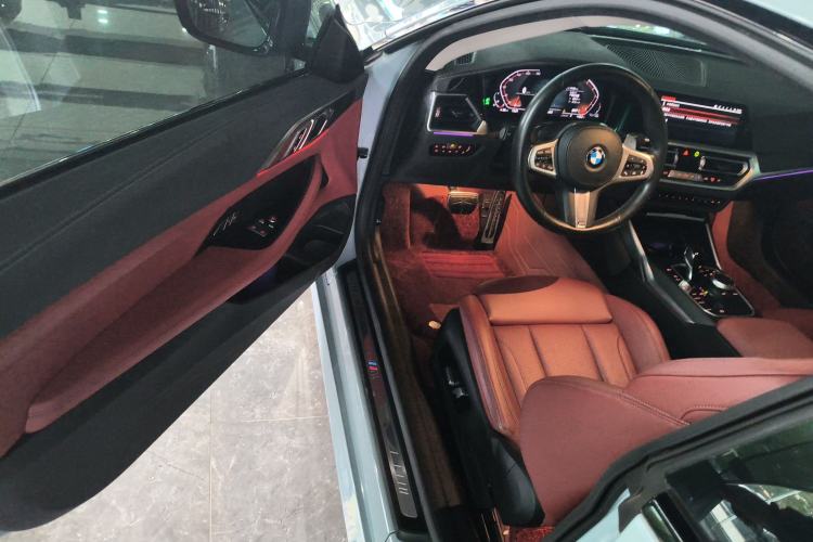 Used BMW 4 Series 2022 425i M Sport Package Driver Seat