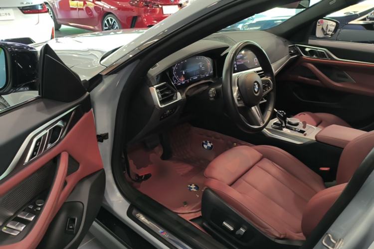 Used BMW 4 Series 2022 425i Gran Coupe M Sport Night Edition Driver Seat