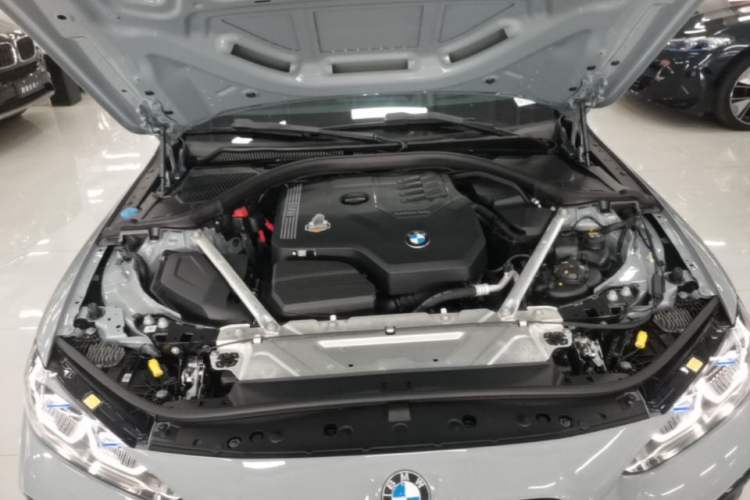 Used BMW 4 Series 2022 Second Facelift 430i Convertible M Sport Night Edition Package Engine Bay