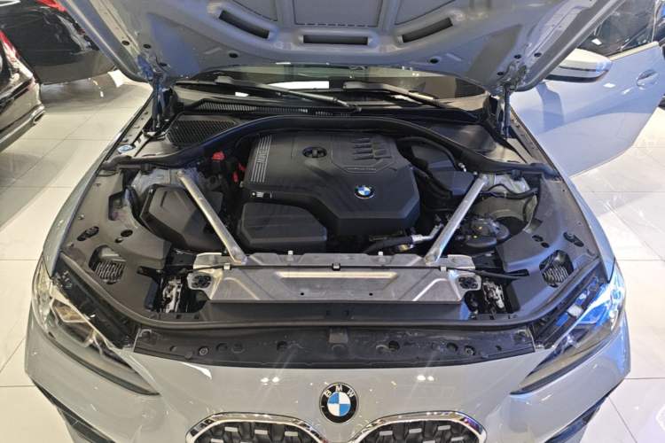 Used BMW 4 Series 2022 425i M Sport Package Engine Bay