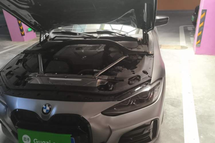 Used BMW 4 Series 2022 425i M Sport Package Engine Bay Left