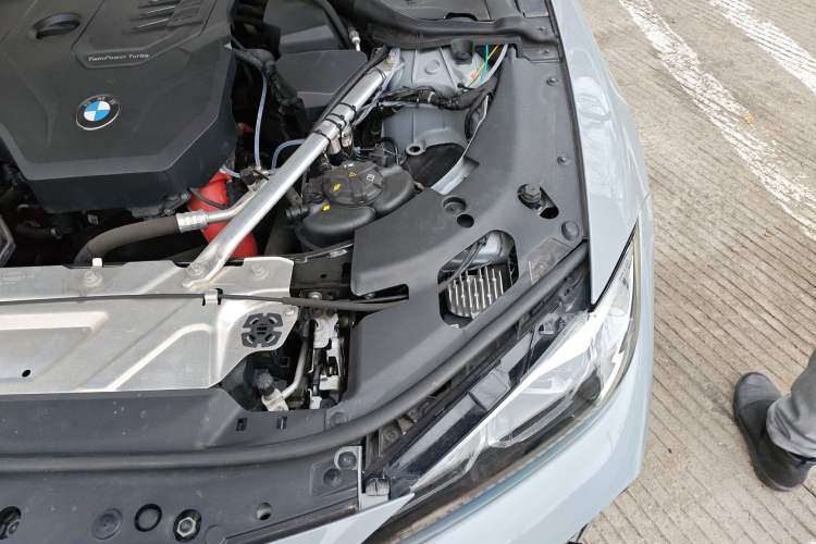Used BMW 4 Series 2022 425i Gran Coupe M Sport Package Engine Bay Left