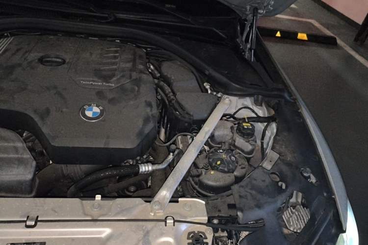 Used BMW 4 Series 2022 430i Convertible M Sport Night Edition Package Engine Bay Left