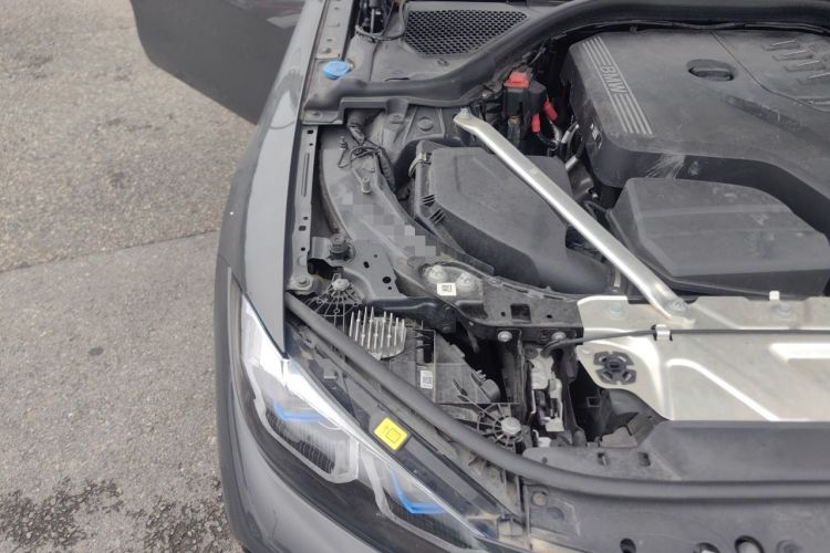 Used BMW 4 Series 2022 425i Gran Coupe M Sport Night Edition Engine Bay Right
