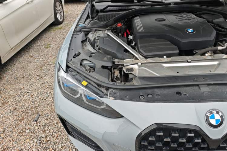 Used BMW 4 Series 2022 425i Gran Coupe M Sport Night Edition Engine Bay Right
