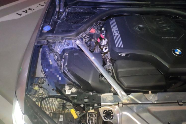 Used BMW 4 Series 2022 Revised 425i M Sport Night Edition Package Engine Bay Right