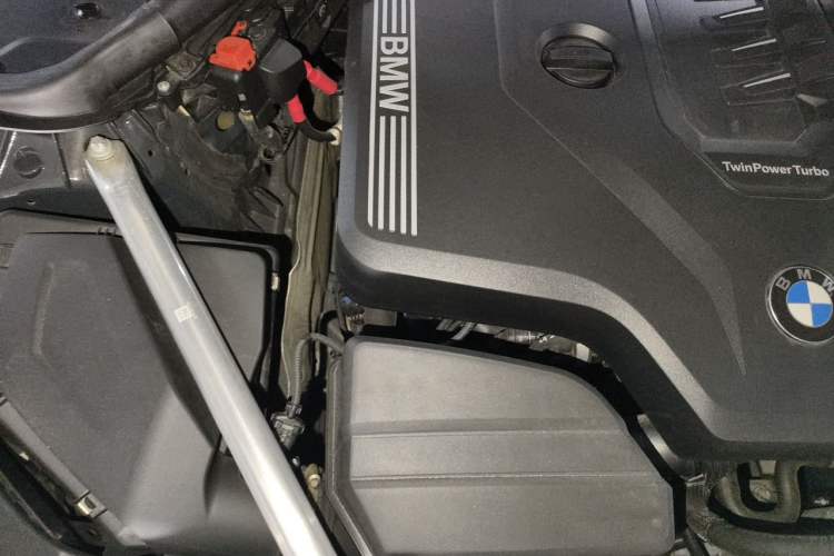 Used BMW 4 Series 2022 430i Gran Coupe M Sport Night Edition Engine Bay Right